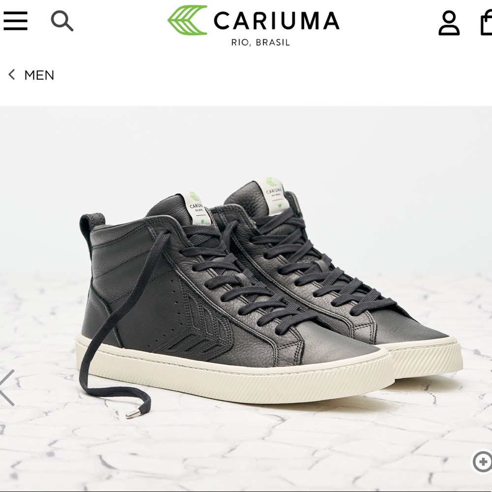 Cariuma men boots in excellent condition